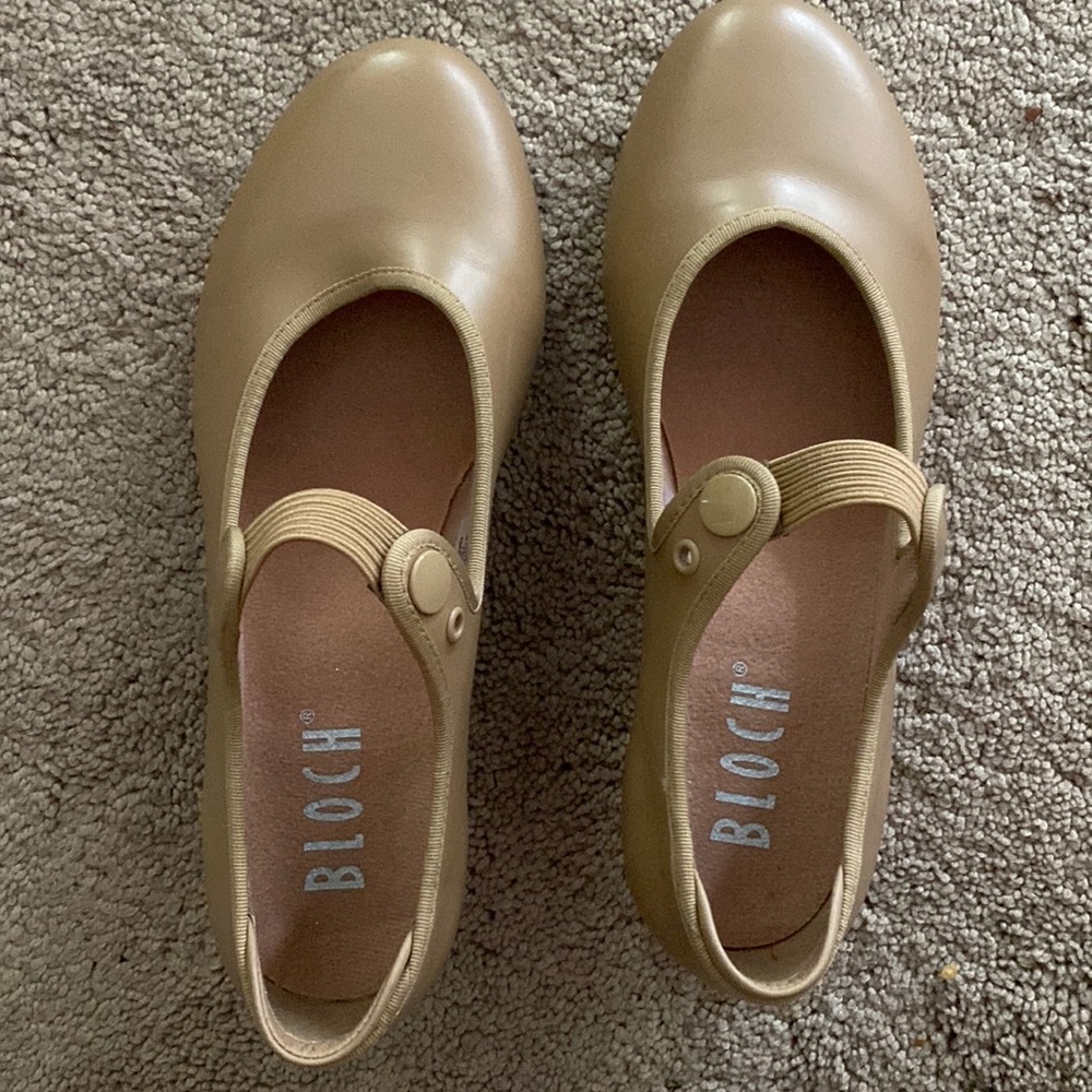 Bloch 5.5 Tan Tap Shoes